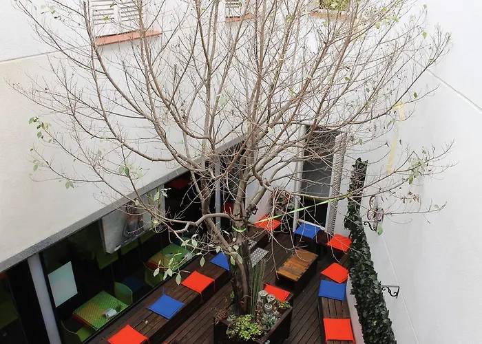 Raval Botella Private Rooms Barcelona